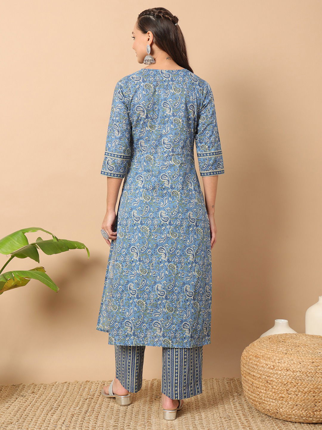 SET0131 Size Set V Neck Printed Cotton Kurti With Bottom Wholesale Shop In Surat